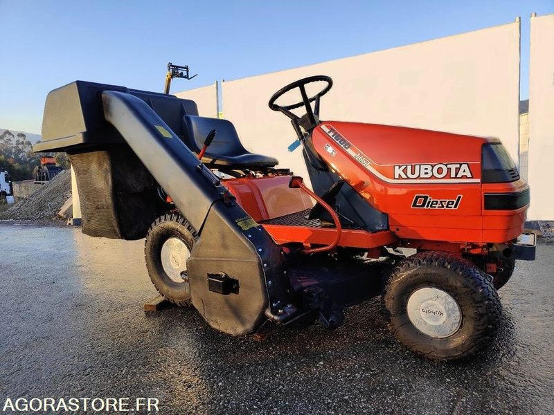 TRACTEUR TONDEUSE KUBOTA - GAMME PRO - HST T1600 - 377 HEURES - Lawn mower: picture 2 TRACTEUR TONDEUSE KUBOTA - GAMME PRO - HST T1600 - 377 HEURES - Lawn mower: picture 2