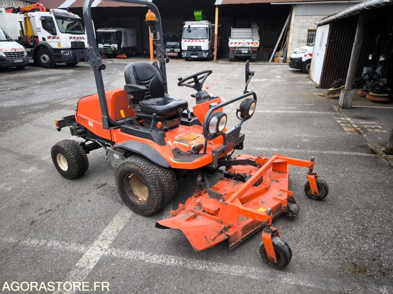 Tondeuse KUBOTA F3680 3688 heures 2013 - Lawn mower: picture 5 Tondeuse KUBOTA F3680 3688 heures 2013 - Lawn mower: picture 5