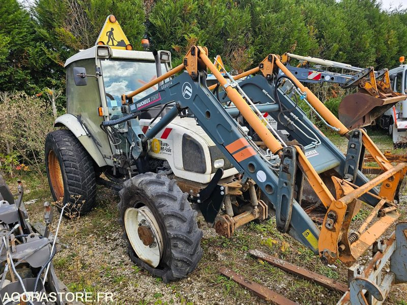 Tracteur Renault ergos - 2000 - 10152H - 2924VB28 - Farm tractor: picture 2 Tracteur Renault ergos - 2000 - 10152H - 2924VB28 - Farm tractor: picture 2