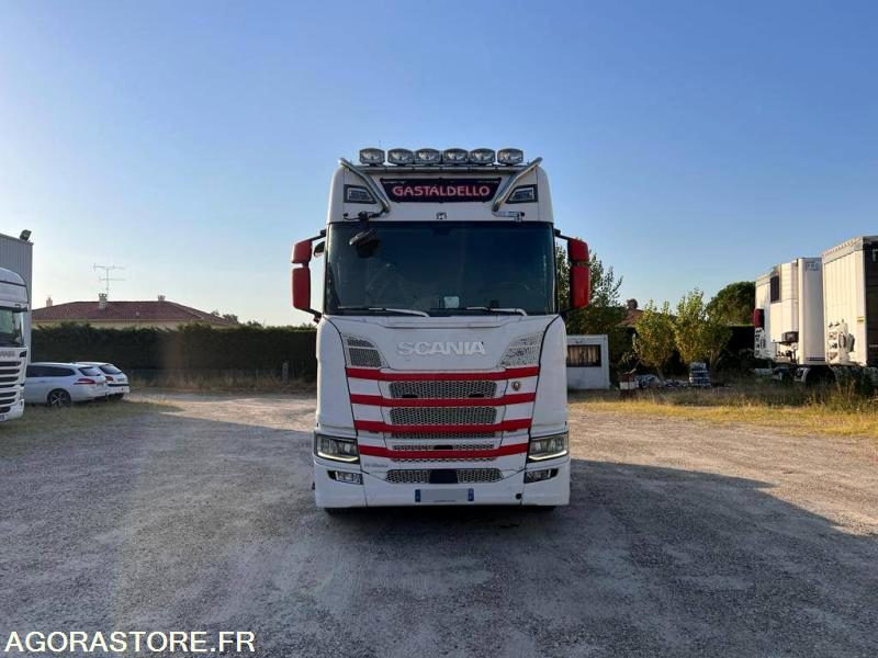 SCANIA R500 - 2017 - 995 000 KM - Tractor unit: picture 2 SCANIA R500 - 2017 - 995 000 KM - Tractor unit: picture 2