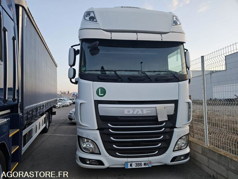 TRACTEUR DAF XF 510 XL - 2016 - 447120km - TRES BON ETAT - Tractor unit: picture 4 TRACTEUR DAF XF 510 XL - 2016 - 447120km - TRES BON ETAT - Tractor unit: picture 4