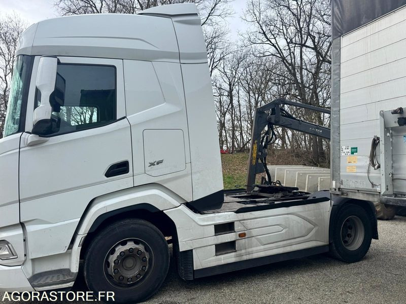TRACTEUR ROUTIER DAF XFFT - 270 000 km - Tractor unit: picture 5 TRACTEUR ROUTIER DAF XFFT - 270 000 km - Tractor unit: picture 5
