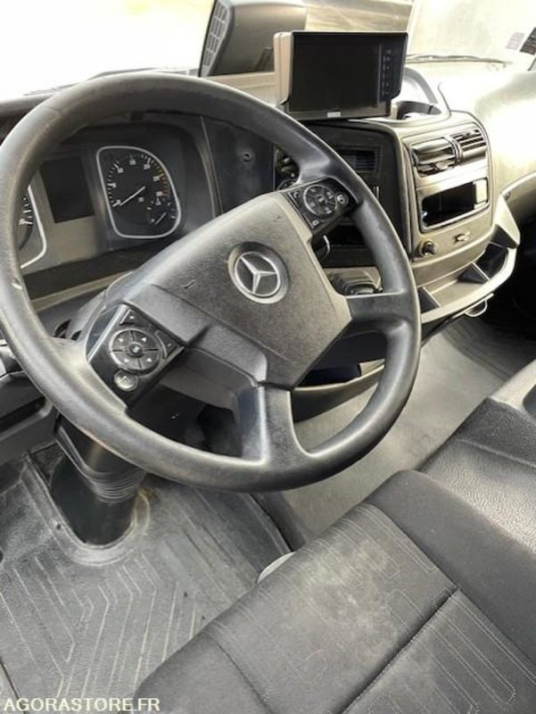 Atego Mercedes Boite automatique 2017 300 000 kms - Truck: picture 3 Atego Mercedes Boite automatique 2017 300 000 kms - Truck: picture 3