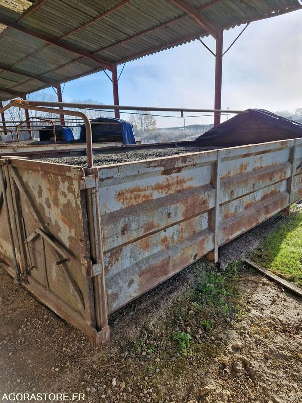 BENNE CEREALIERE 11 - Truck: picture 3 BENNE CEREALIERE 11 - Truck: picture 3