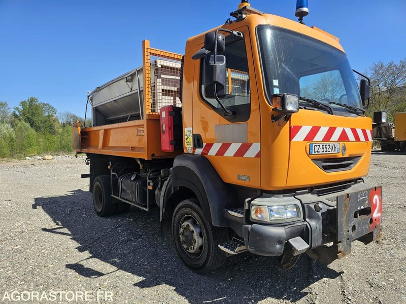 Camion Renault Midlum 4x4 - 2005 - 210000km - Truck: picture 3 Camion Renault Midlum 4x4 - 2005 - 210000km - Truck: picture 3