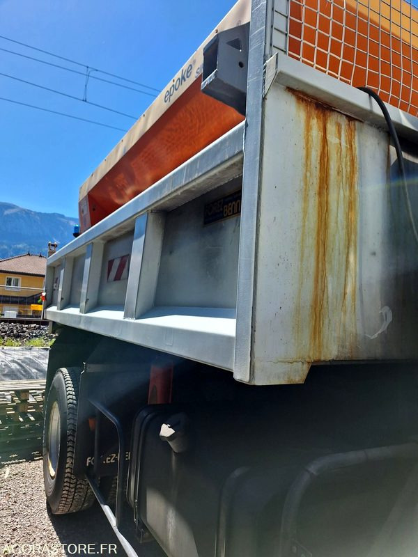 Truck IVECO TRACKER: picture 14