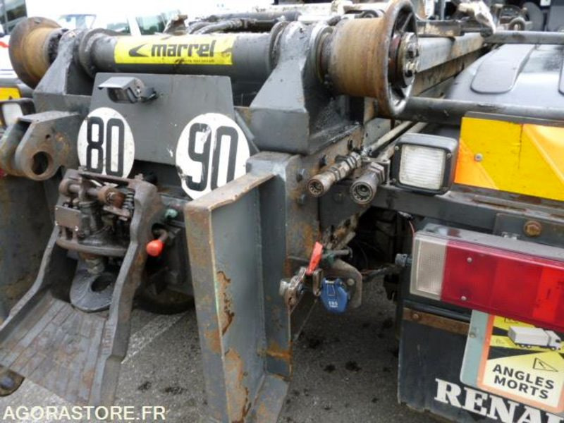 Truck Renault Kerax 6x4 370DCI bras de dépose Marrel 16000kgs 521550 kms 2003: picture 10