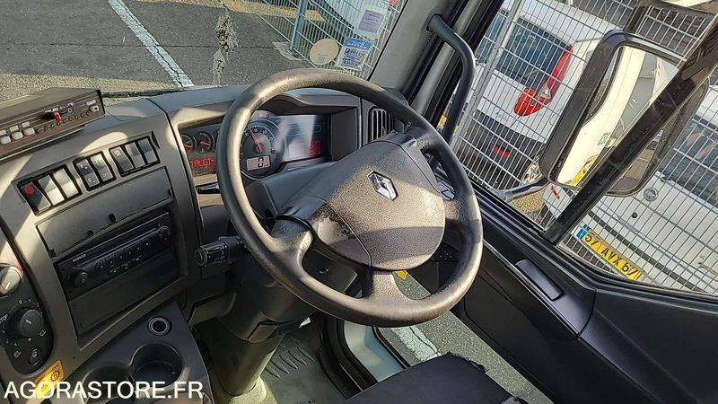 Renault Midlum 200 - 2012 - 149256kms - CH200MM - Truck: picture 3 Renault Midlum 200 - 2012 - 149256kms - CH200MM - Truck: picture 3