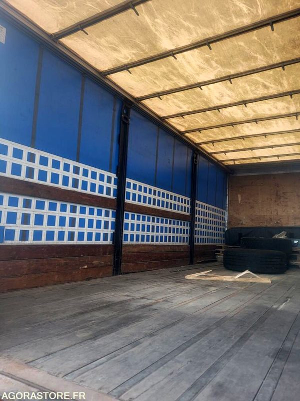 Renault Premium - 2009 - 450000 Kms - Truck: picture 5 Renault Premium - 2009 - 450000 Kms - Truck: picture 5