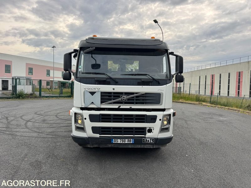 Volvo FM 400 8X4 ampliroll - 2009 - 763559KM - Truck: picture 2 Volvo FM 400 8X4 ampliroll - 2009 - 763559KM - Truck: picture 2