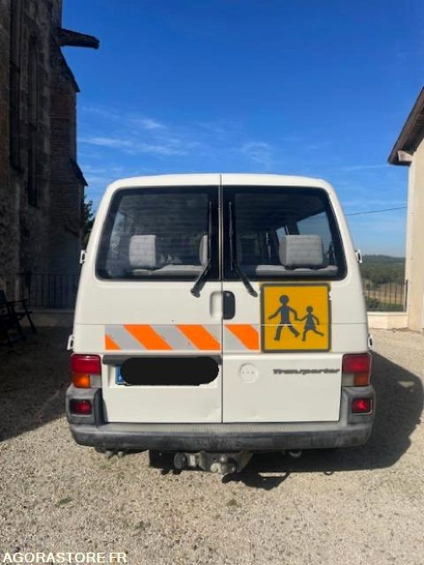 VOLKSWAGEN TRANSPORT 9 PLACES - Minibus, People carrier: picture 4 VOLKSWAGEN TRANSPORT 9 PLACES - Minibus, People carrier: picture 4