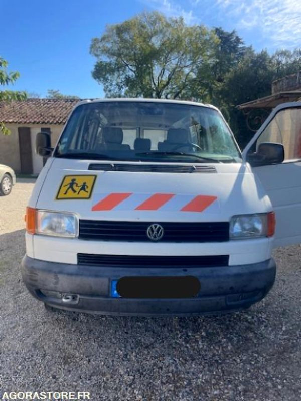 VOLKSWAGEN TRANSPORT 9 PLACES - Minibus, People carrier: picture 1 VOLKSWAGEN TRANSPORT 9 PLACES - Minibus, People carrier: picture 1