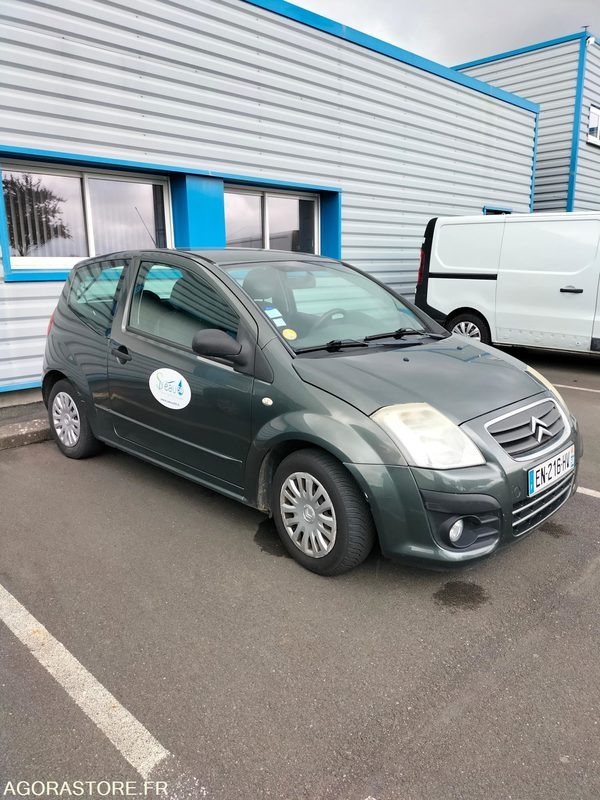 Voiture Citroen C2 - 135000km - Car: picture 1 Voiture Citroen C2 - 135000km - Car: picture 1