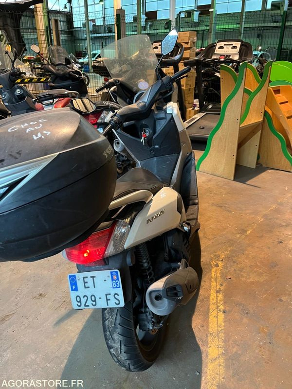 Yamaha NMax - 2018 - 63200 - Motorcycle: picture 4 Yamaha NMax - 2018 - 63200 - Motorcycle: picture 4