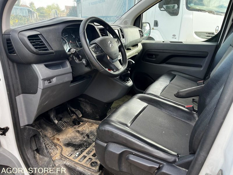 Citroen jumpy 2017 1.6hdi 341000km - Panel van: picture 4 Citroen jumpy 2017 1.6hdi 341000km - Panel van: picture 4