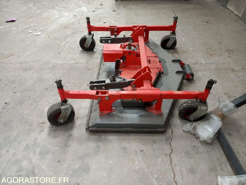 Coupe de tondeuse mulchng Morgneux TMC 150 fixation Kubota - Lawn mower: picture 2 Coupe de tondeuse mulchng Morgneux TMC 150 fixation Kubota - Lawn mower: picture 2