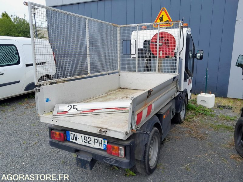 Goupil G3 - Electric utility vehicle: picture 2 Goupil G3 - Electric utility vehicle: picture 2