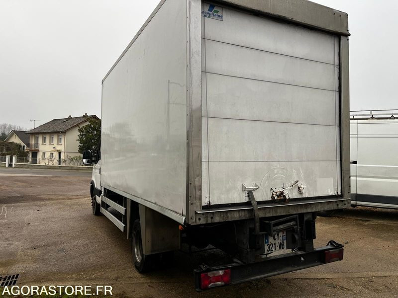 Iveco 35c13 frigorifique 185000km 2013 - Refrigerated delivery van: picture 3 Iveco 35c13 frigorifique 185000km 2013 - Refrigerated delivery van: picture 3