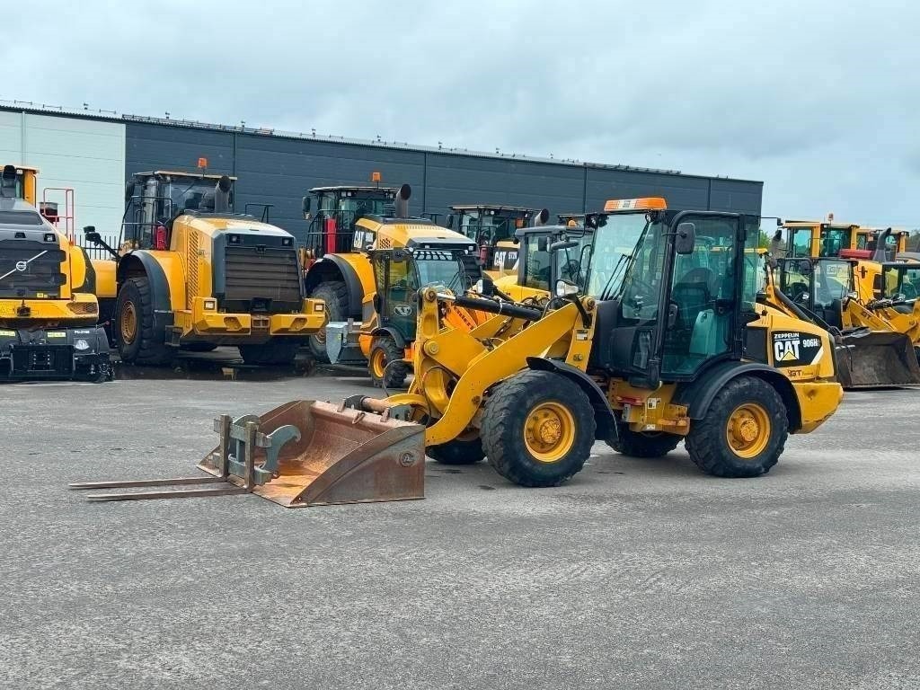 CAT 906 H  - Wheel loader: picture 5 CAT 906 H  - Wheel loader: picture 5