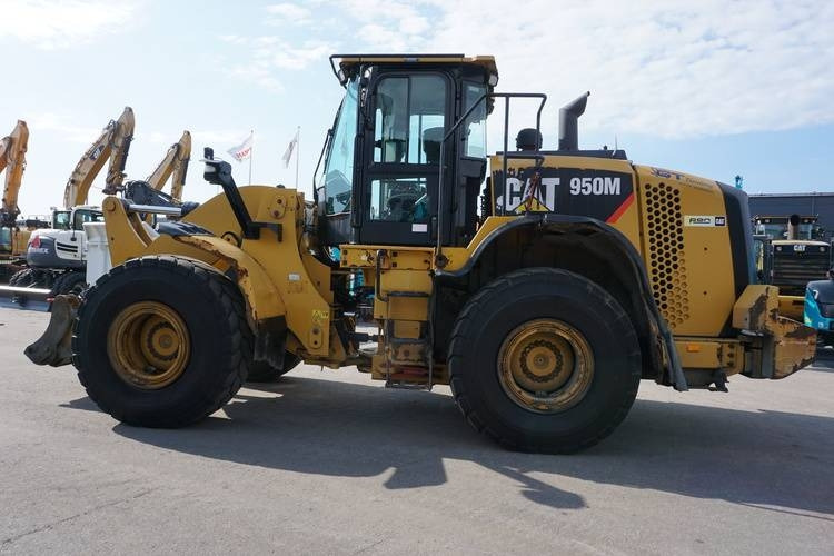 CAT 950M - Wheel loader: picture 1 CAT 950M - Wheel loader: picture 1
