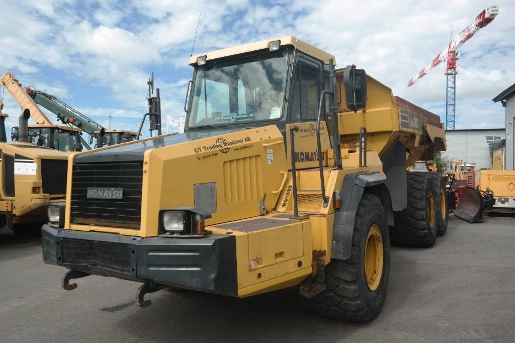 Komatsu HM300-1 - Articulated dump truck: picture 3 Komatsu HM300-1 - Articulated dump truck: picture 3