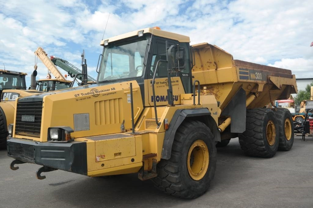 Komatsu HM300-1 - Articulated dump truck: picture 4 Komatsu HM300-1 - Articulated dump truck: picture 4