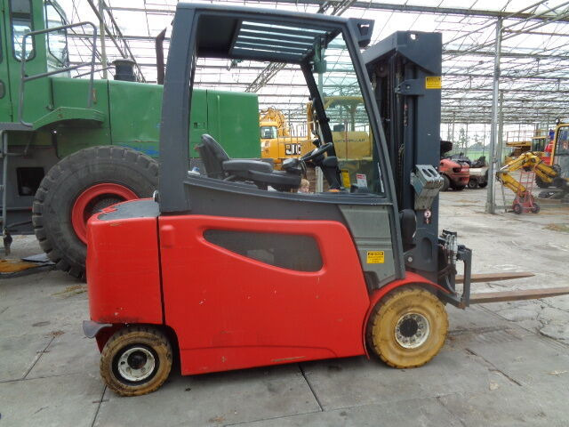 Forklift Jungheinrich EFG425: picture 7