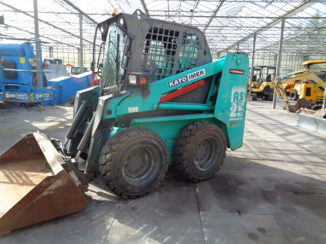 Skid steer loader Kato AS25: picture 10