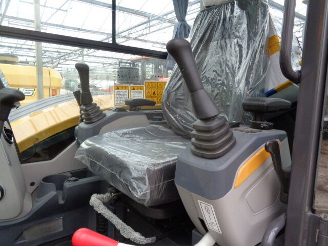 XCMG XE55GA - Crawler excavator: picture 5 XCMG XE55GA - Crawler excavator: picture 5