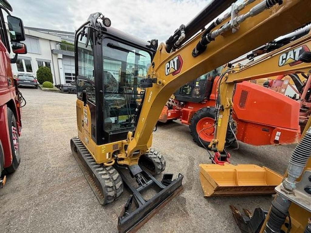 CAT 302-05 - Mini excavator: picture 3 CAT 302-05 - Mini excavator: picture 3