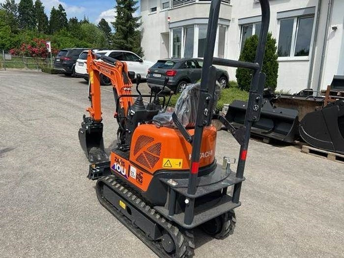Hitachi ZX10U-6 - Mini excavator: picture 3 Hitachi ZX10U-6 - Mini excavator: picture 3