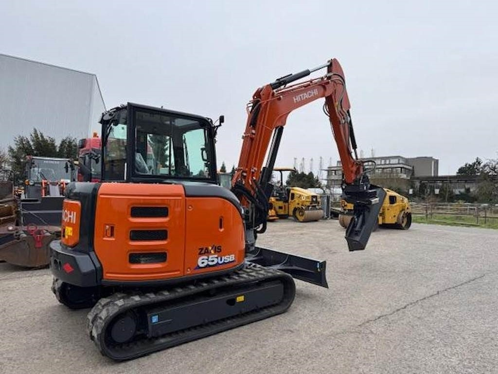 Hitachi ZX65 USB-6 - Mini excavator: picture 2 Hitachi ZX65 USB-6 - Mini excavator: picture 2