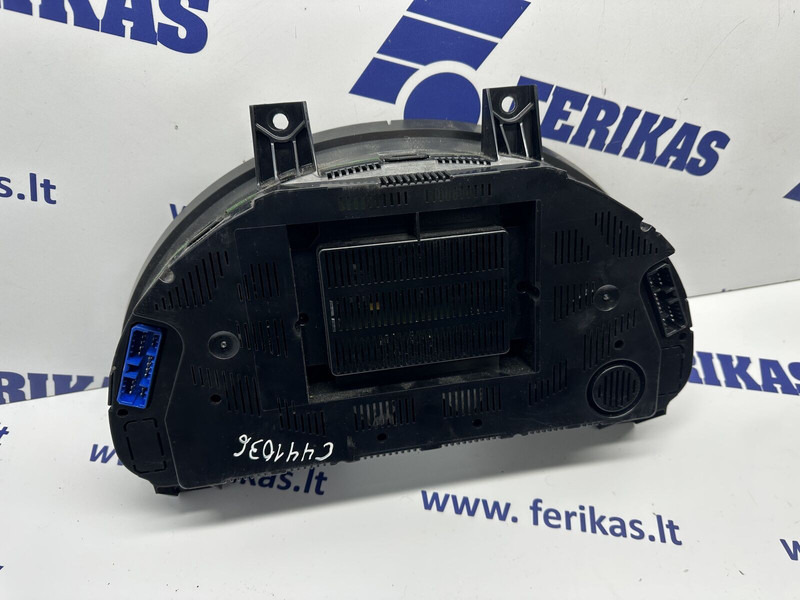 Iveco cluster - Dashboard for Truck: picture 2 Iveco cluster - Dashboard for Truck: picture 2