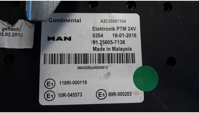 MAN D2676 EURO 6 ECU set , ignition with key - ECU for Truck: picture 3 MAN D2676 EURO 6 ECU set , ignition with key - ECU for Truck: picture 3