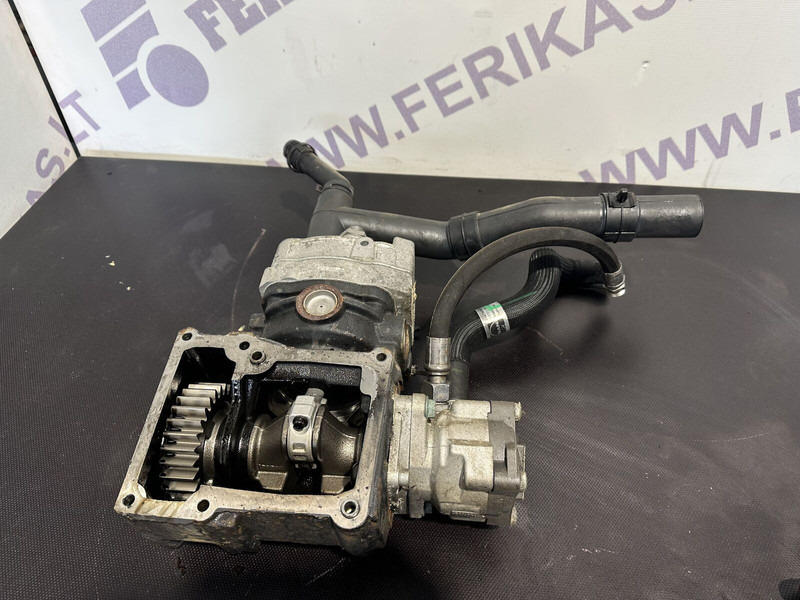 MAN TGX - Steering pump for Truck: picture 1 MAN TGX - Steering pump for Truck: picture 1