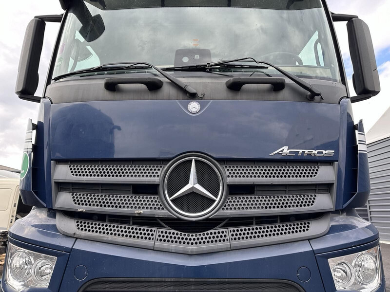 Mercedes-Benz Actros 1843 LS - Hood for Truck: picture 1 Mercedes-Benz Actros 1843 LS - Hood for Truck: picture 1