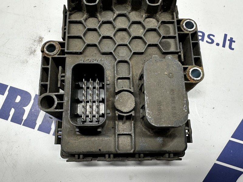 Mercedes-Benz Actros - ECU for Truck: picture 3 Mercedes-Benz Actros - ECU for Truck: picture 3