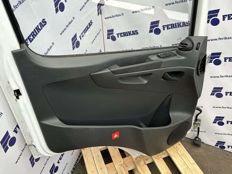 Mercedes-Benz left side doors - Door and parts for Truck: picture 5 Mercedes-Benz left side doors - Door and parts for Truck: picture 5