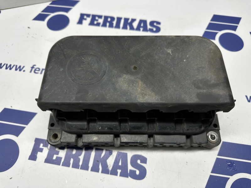 PACCAR XF - ECU for Truck: picture 2 PACCAR XF - ECU for Truck: picture 2