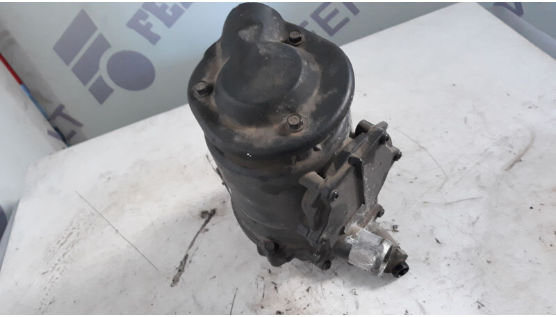 Scania EURO 6 oil mist separator - Engine and parts for Truck: picture 4 Scania EURO 6 oil mist separator - Engine and parts for Truck: picture 4