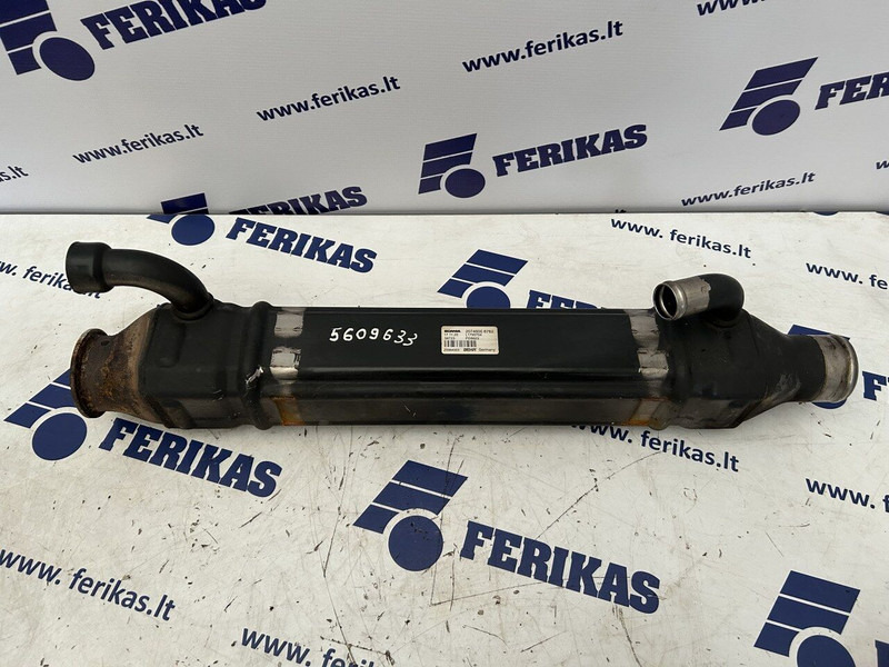 Scania R410 - Muffler/ Exhaust system for Truck: picture 1 Scania R410 - Muffler/ Exhaust system for Truck: picture 1