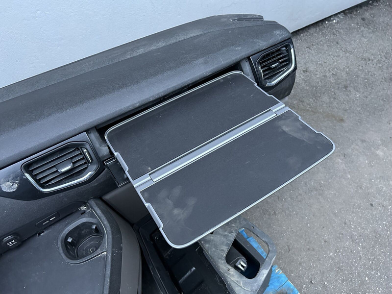 Scania complete dashboard - Bumper for Truck: picture 5 Scania complete dashboard - Bumper for Truck: picture 5