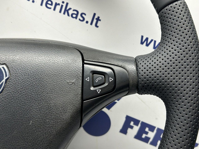 Scania restored, new leather - Steering wheel for Truck: picture 4 Scania restored, new leather - Steering wheel for Truck: picture 4