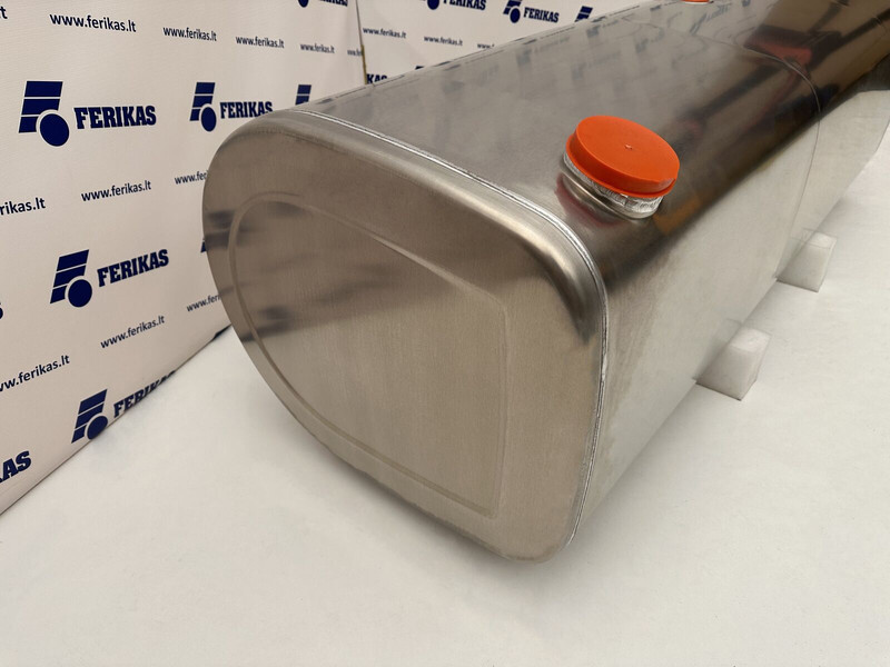 Volvo - Fuel tank for Truck: picture 3 Volvo - Fuel tank for Truck: picture 3