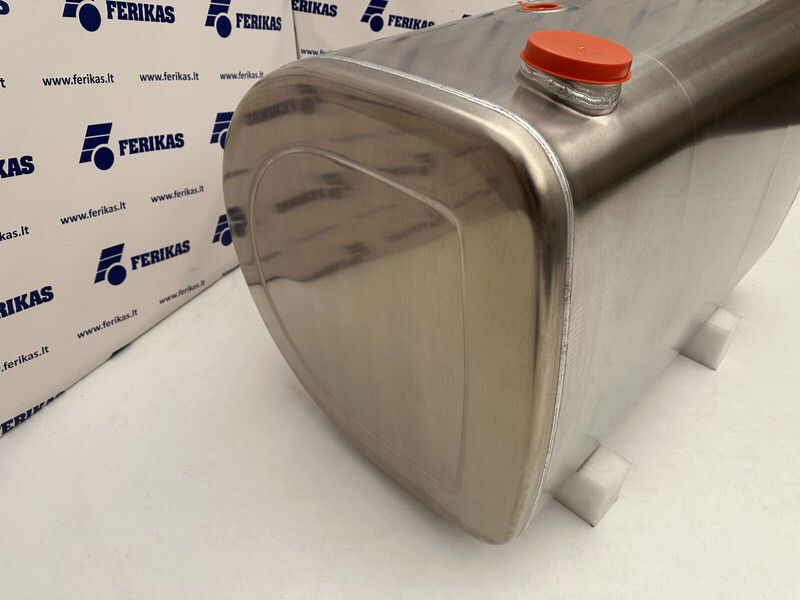 Volvo New aluminum fuel tank 450L - Fuel tank for Truck: picture 2 Volvo New aluminum fuel tank 450L - Fuel tank for Truck: picture 2