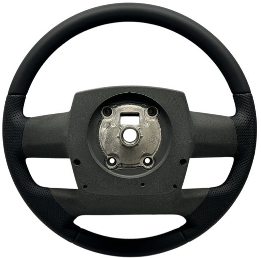 Volvo refurbished - Steering wheel for Truck: picture 2 Volvo refurbished - Steering wheel for Truck: picture 2