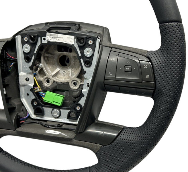 Volvo refurbished - Steering wheel for Truck: picture 5 Volvo refurbished - Steering wheel for Truck: picture 5