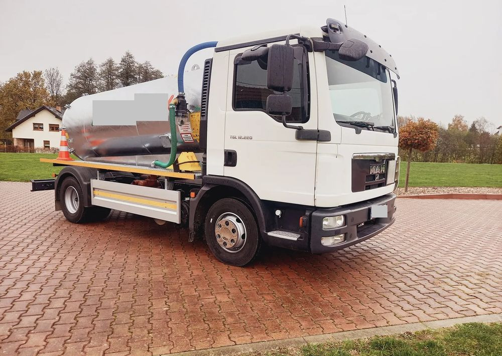 MAN TGL 12 220 !! EURO 5 !!! - Tanker truck: picture 2 MAN TGL 12 220 !! EURO 5 !!! - Tanker truck: picture 2