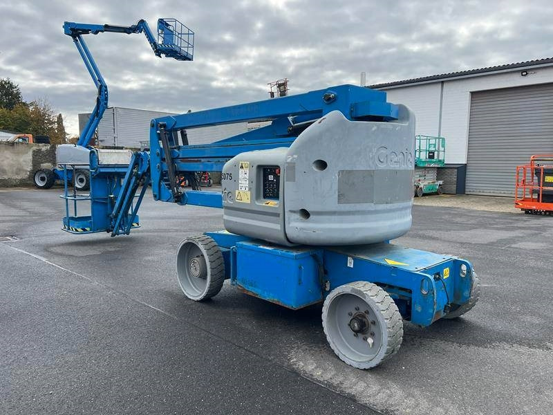 Genie Z40/23 NRJ elektro 14m (1825) - Articulated boom lift: picture 5 Genie Z40/23 NRJ elektro 14m (1825) - Articulated boom lift: picture 5