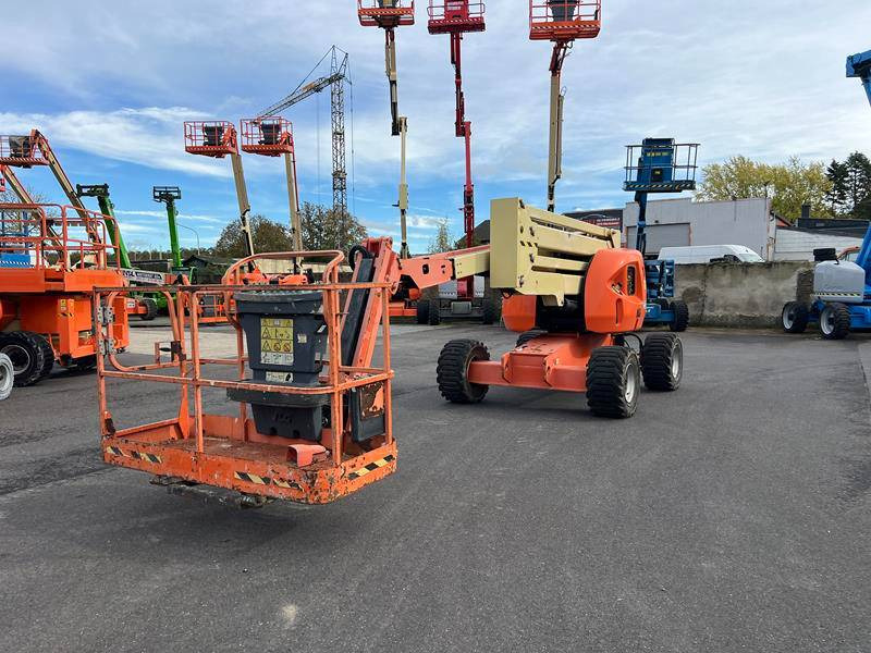 JLG 510AJ diesel 4x4 18m (1822) - Articulated boom lift: picture 3 JLG 510AJ diesel 4x4 18m (1822) - Articulated boom lift: picture 3